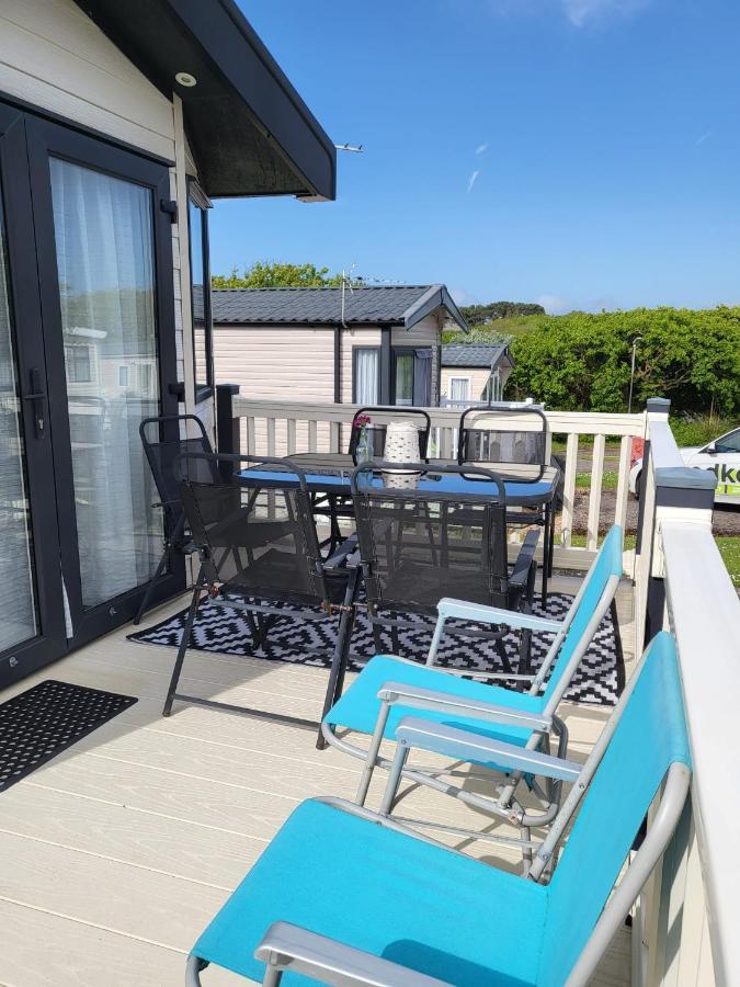 Luxury Woodland Retreat Holiday Home - Shorefield Country Park Downton  Exteriör bild